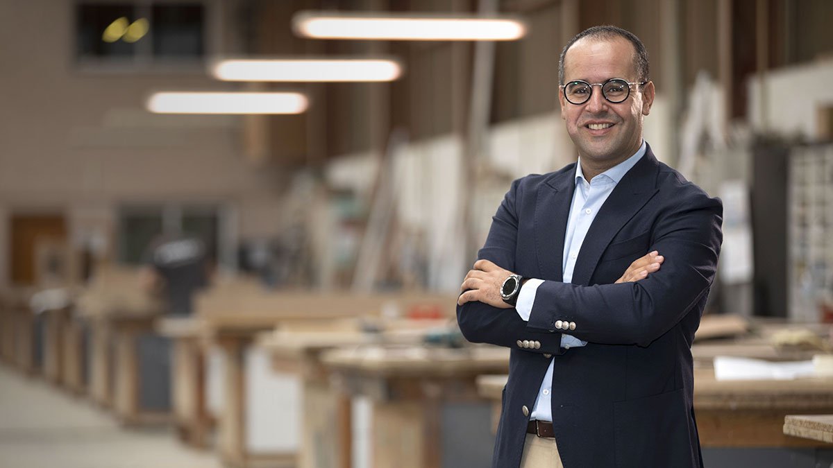 Aziz Al Hammouti, Corporate Director