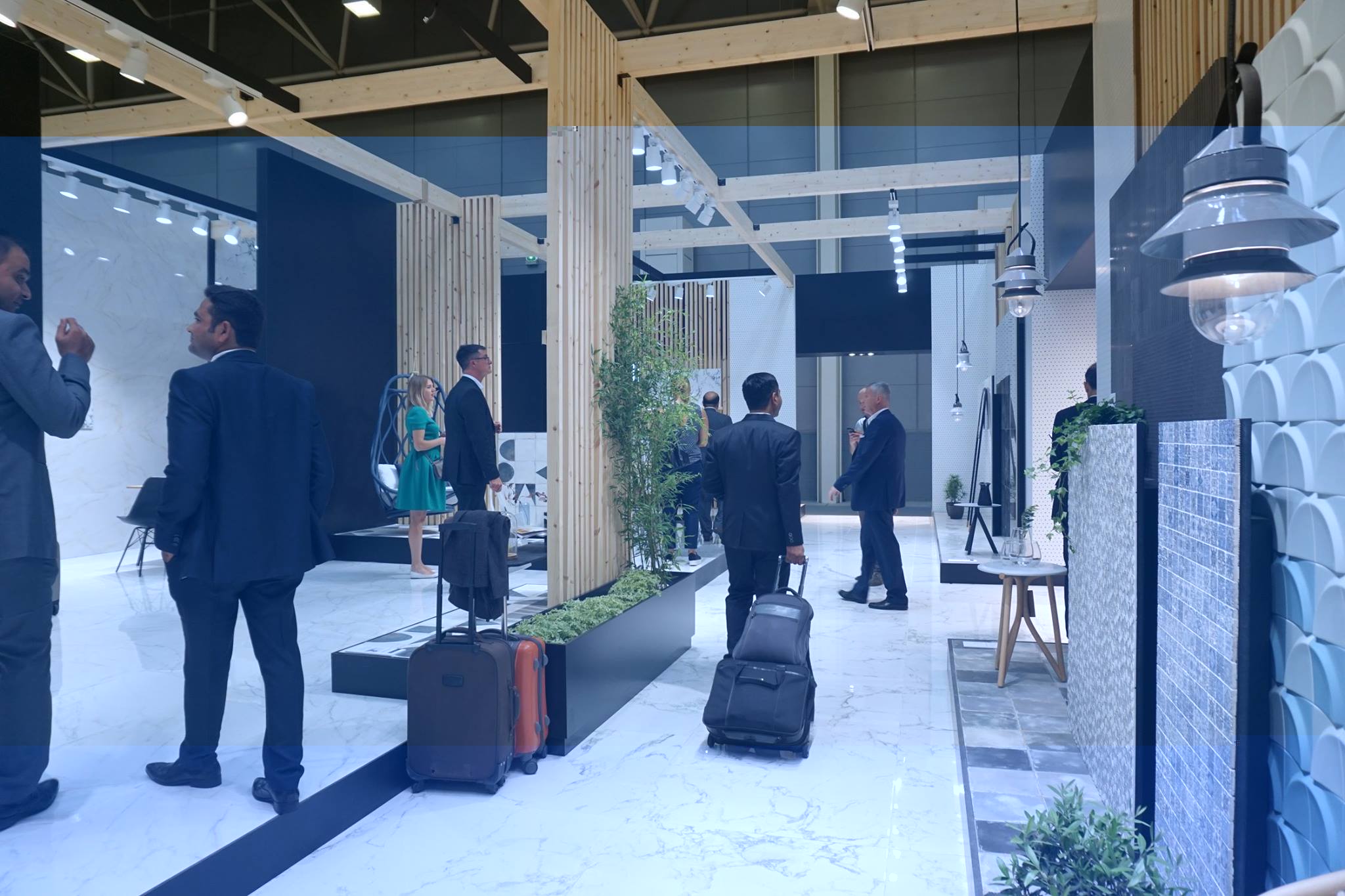 Stand para la marca de azulejos Museum en la feria Cersaie de Bolonia, Italia. Realizado por Robles Project Factory.